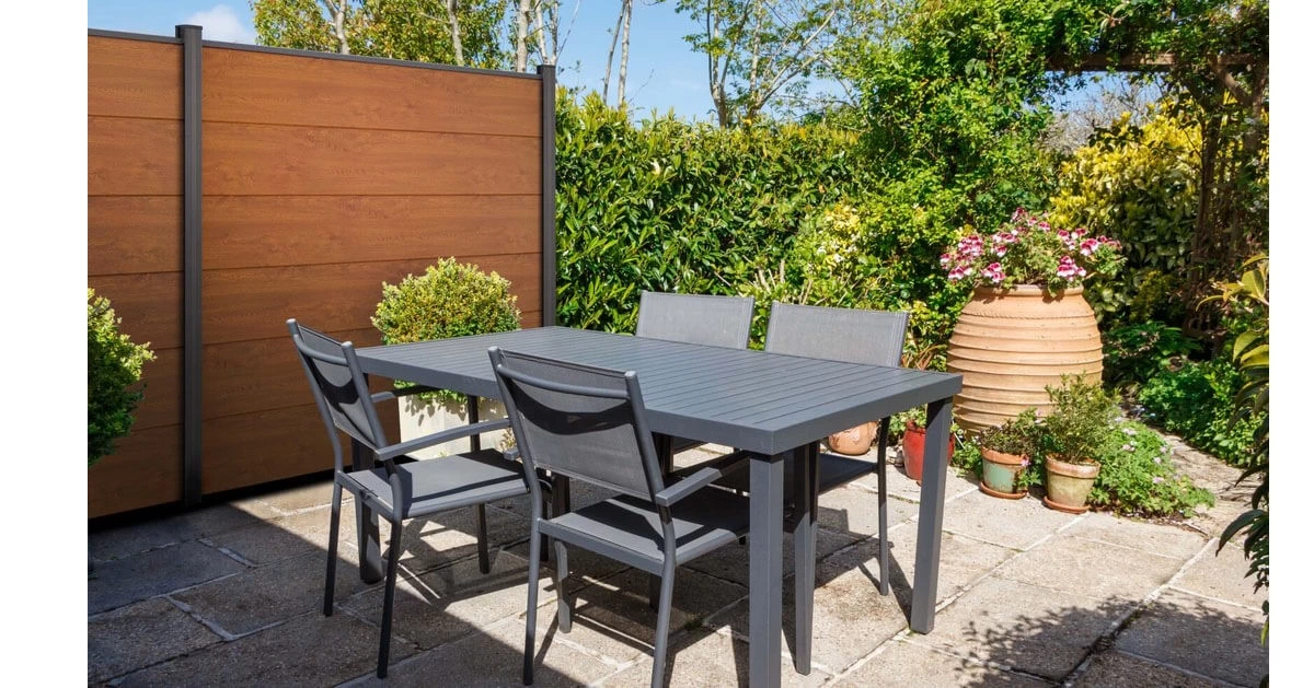 Groja System PVC Modulzaun Basic-Line Golden Oak Steckzaun – Bild 2