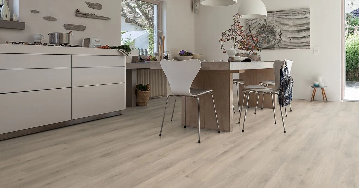 Haro Laminat Tritty 200 Aqua Eiche Emilia Samtgrau – Bild 2