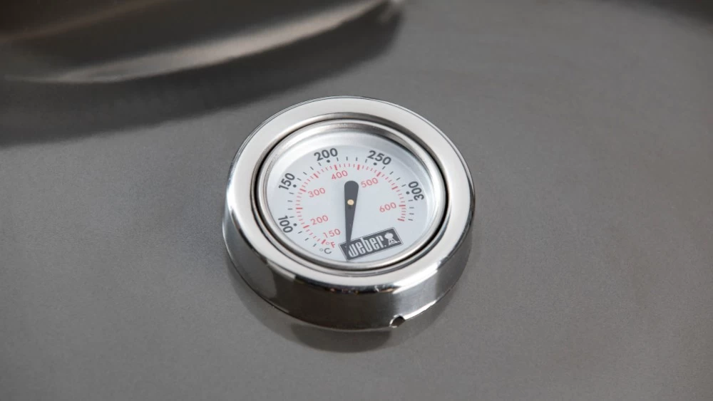 Weber Holzkohlegrill 57 Cm Master-Touch GBS C-5750 Smoke Grey – Bild 4