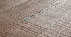 Parkett Schlosseiche Grau-braun Landhausdiele Handbearbeitet